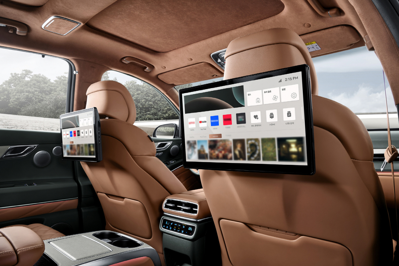LG Electronics's new in-vehicle infotainment system for the 2024 Genesis GV80 (LG Electronics)