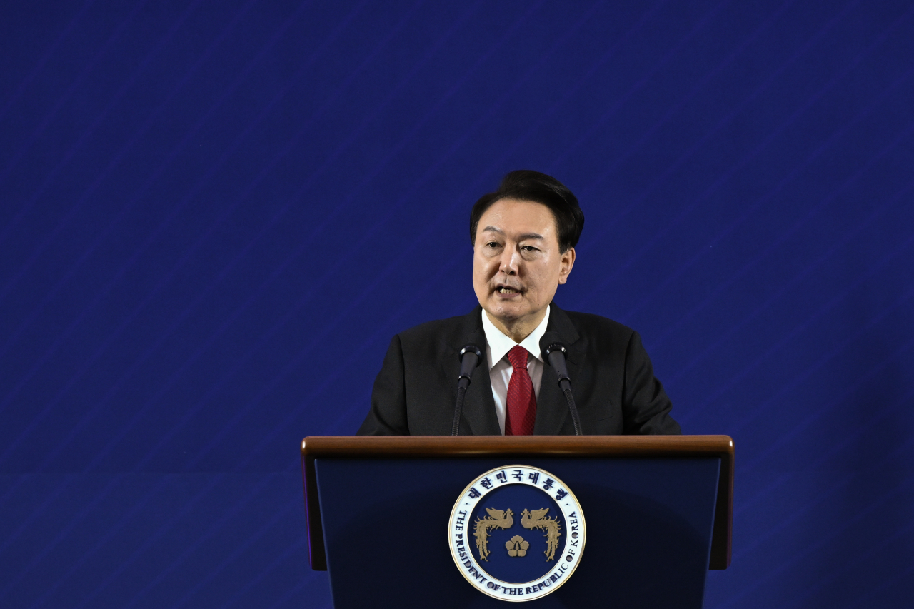 This file photo provided by the South Korean president's office shows President Yoon Suk Yeol giving a speech during a local event held in Daegu on Nov. 7. (Yonhap)