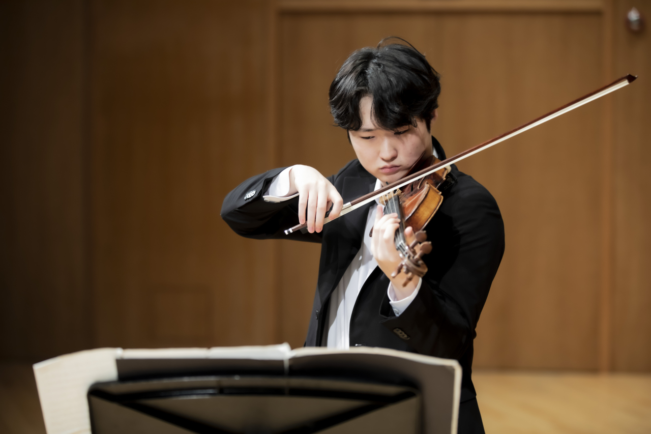 Violinist Yoo Da-yoon (Kumho Cultural Foundation)