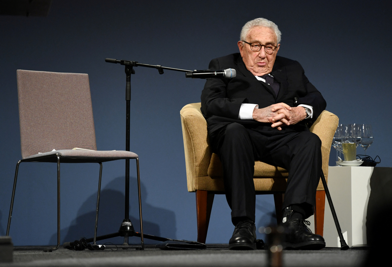 Former US Secretary of State Henry A. Kissinger attends the American Academy's award ceremony at Charlottenburg Palace in Berlin, Germany, January 21, 2020. (Reuters-Yonhap)