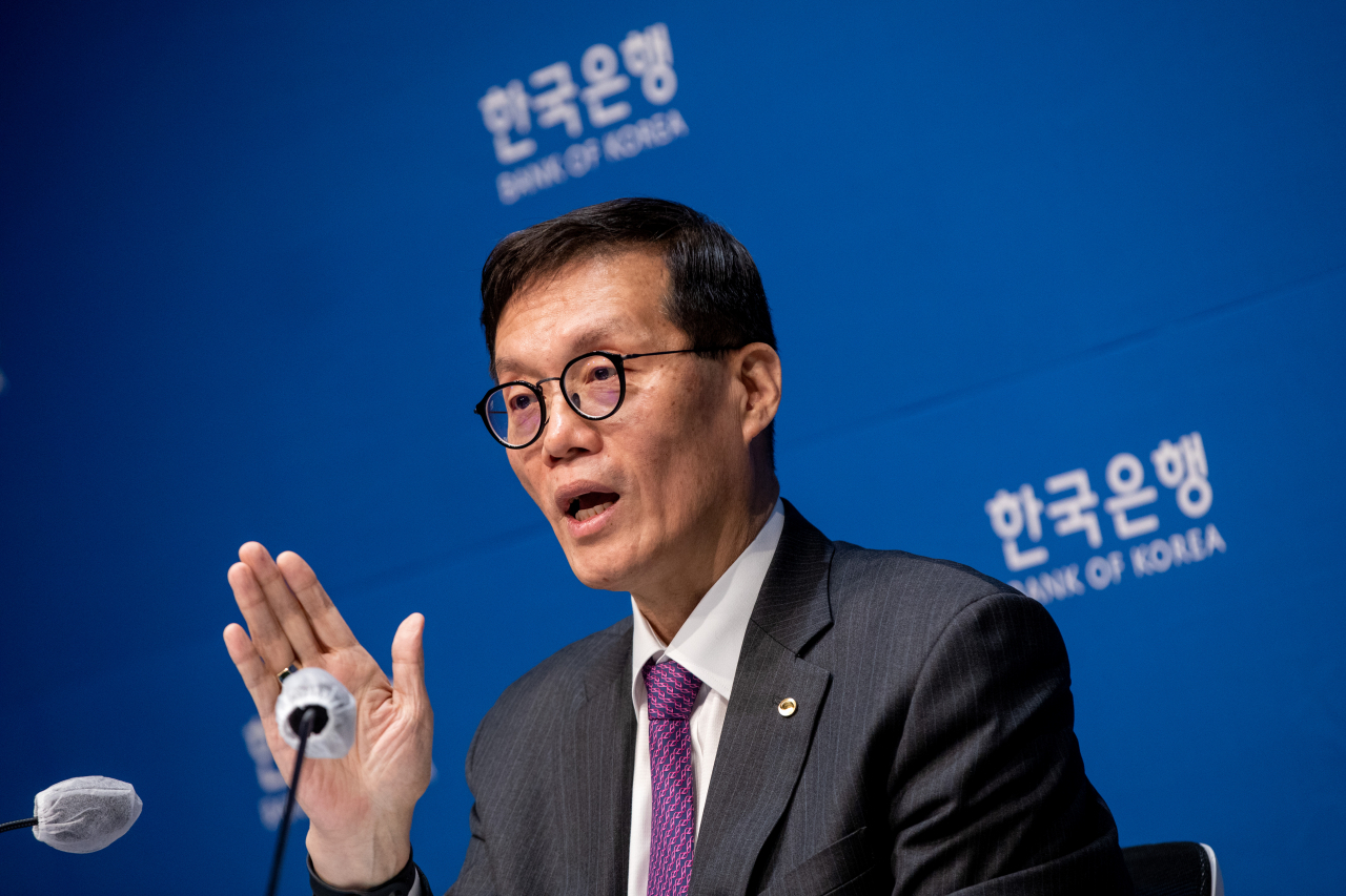 BOK Governor Rhee Chang-yong speaks at a press conference held at the central bank's headquarters in Seoul, Thursday. (Yonhap)