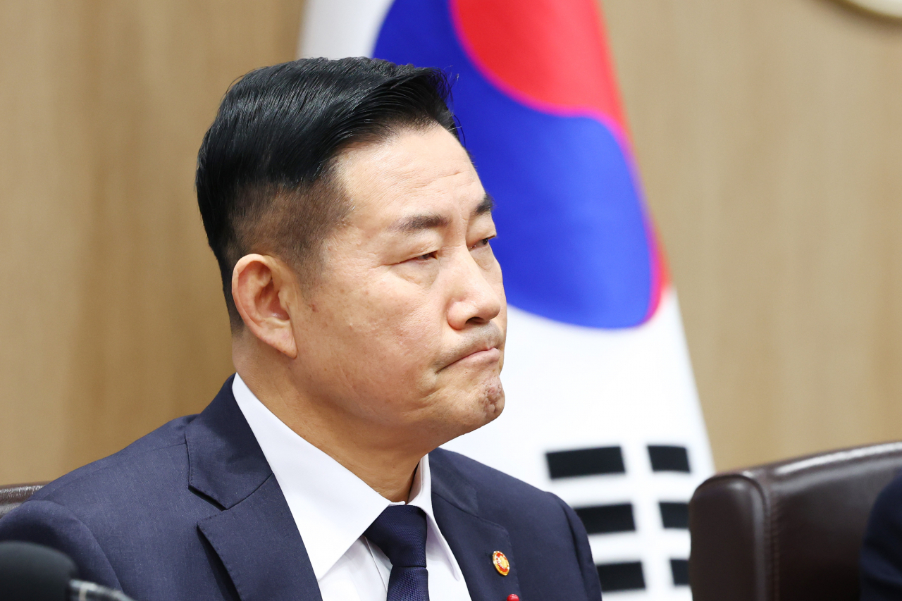 Minister of National Defense Shin Won-sik attends a Cabinet meeting on Tuesday morning. (Yonhap)