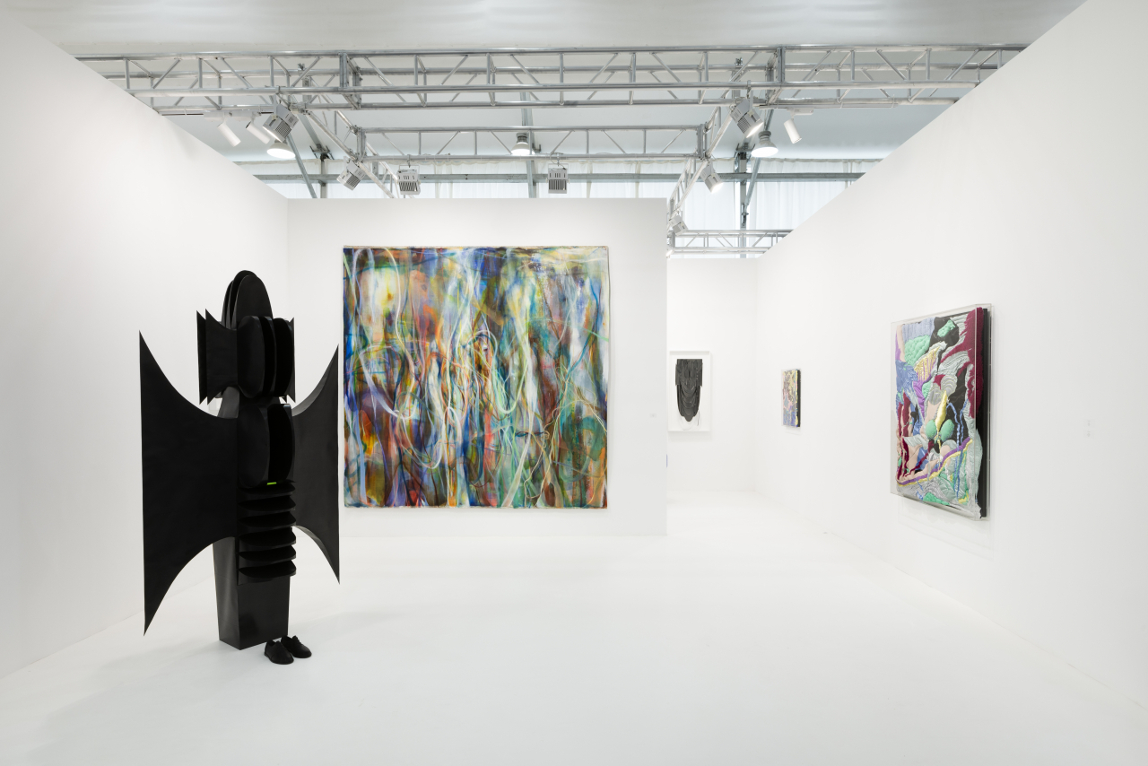 An installation view of G Gallery's booth at the West Bund Art & Design 2023 in Shanghai (courtesy of gallery)