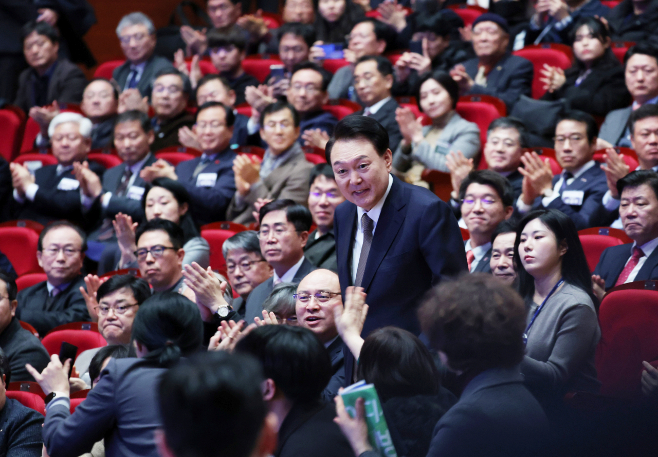 President Yoon Suk Yeol attends a ceremony to promote North Jeolla Province to Jeonbuk State at a cultural center in its capital Jeonju on Thursday. (Yonhap)