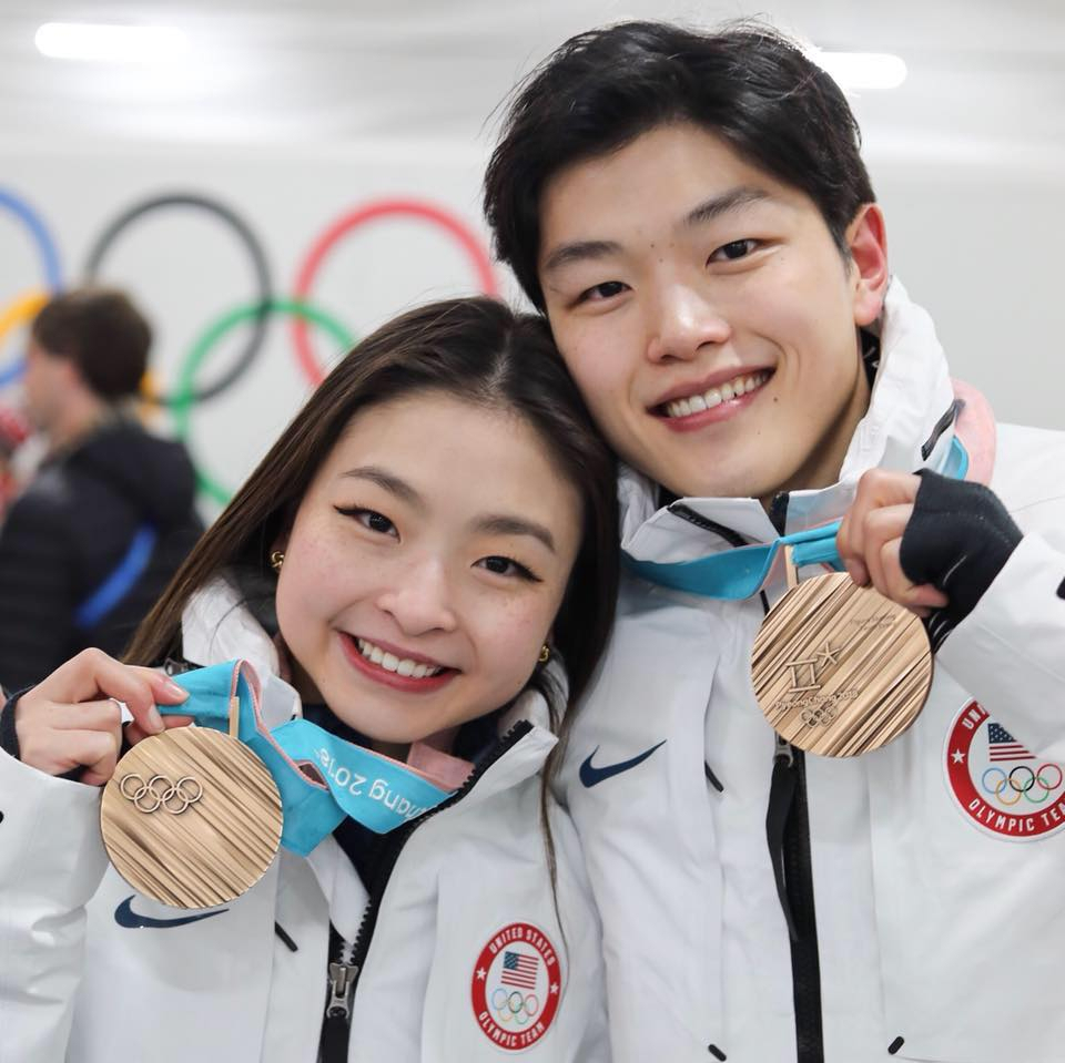 US sibling ice dancer duo Maia Shibutani (left) and Alex Hideo Shibutani hold up their bronze medals. (PyeongChang 2018 Legacy Foundation)