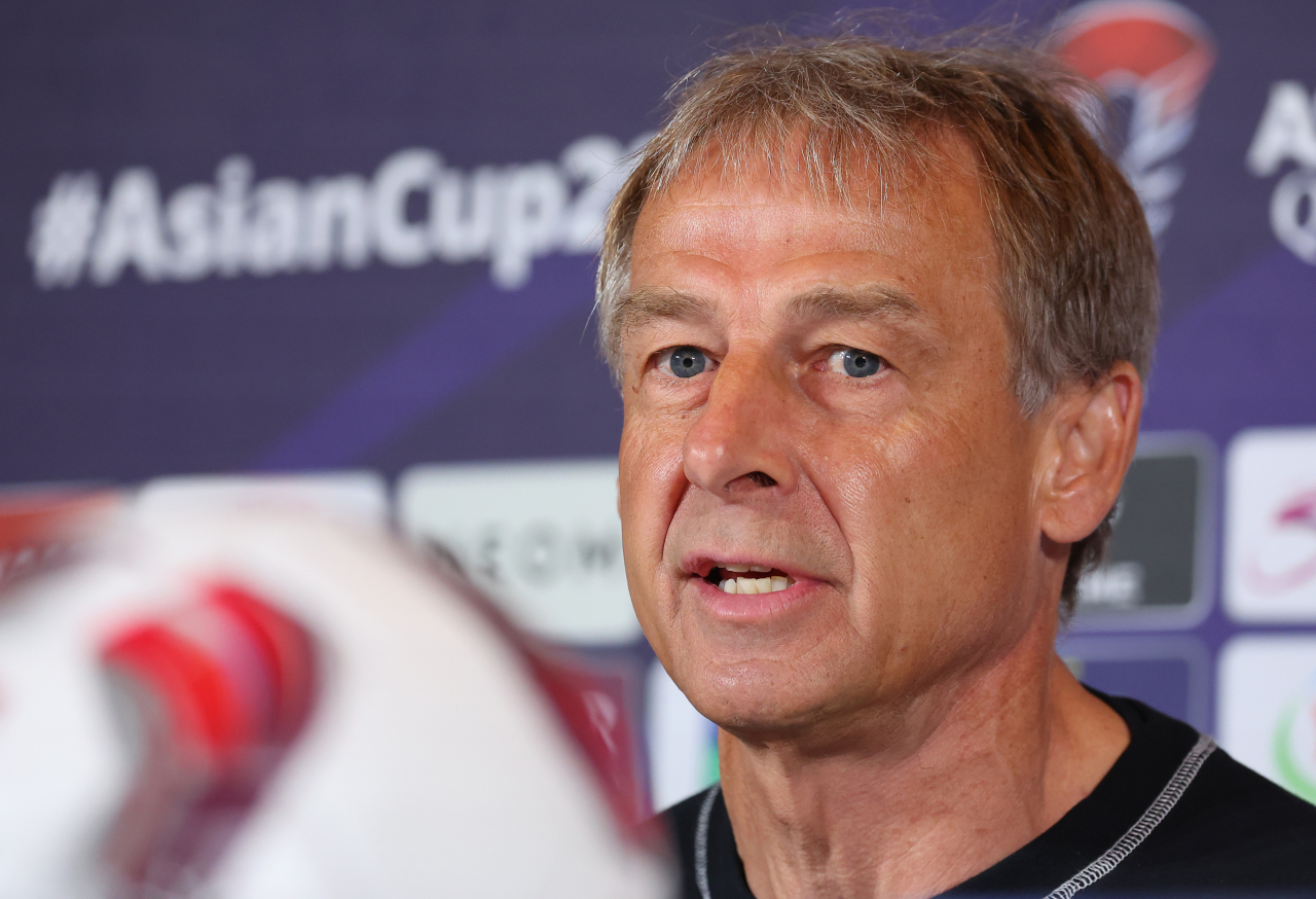 Jurgen Klinsmann, head coach of the South Korean men's national football team, speaks during a press conference at the Main Media Centre in Doha on Feb. 5, 2024, the eve of his team's semifinal match against Jordan at the Asian Football Confederation Asian Cup. (Yonhap)