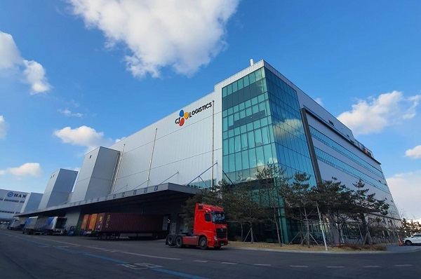 CJ Logistics' global distribution center in Incheon (CJ Logistics)
