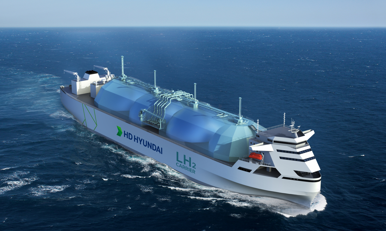 A projected image of HD Hyundai Korea Shipping and Offshore Engineering's large liquefied hydrogen carrier (HD Hyundai)