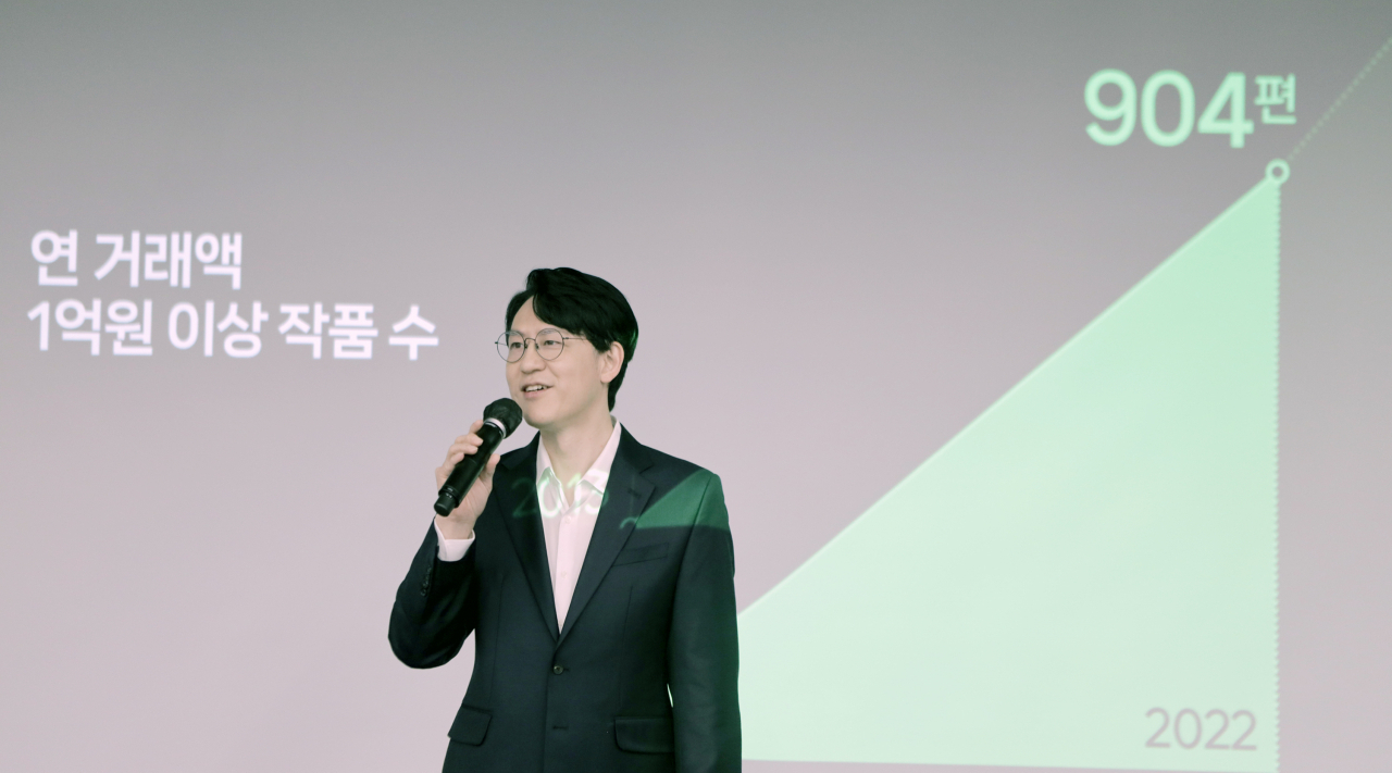 Naver Webtoon CEO Kim Jun-koo speaks with reporters in a press conference at the firm's headquarters in Seongnam, Gyeonggi Province in April 2022. (Naver Webtoon)