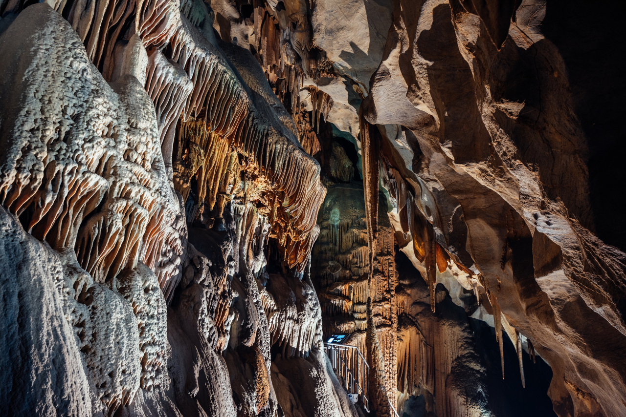 Gosu Cave (Gosu Cave)