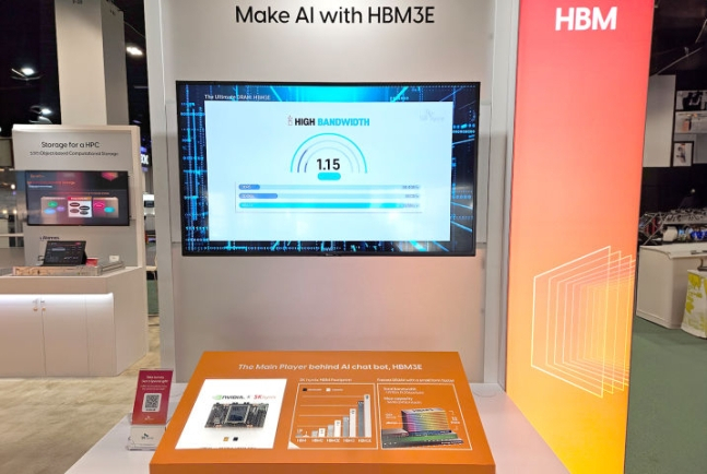 SK hynix showcases its latest AI and High Performance Computing solutions at Supercomputing 2023, a tech show held in Colorado, the US, Nov. 14-16, 2023. (SK hynix)
