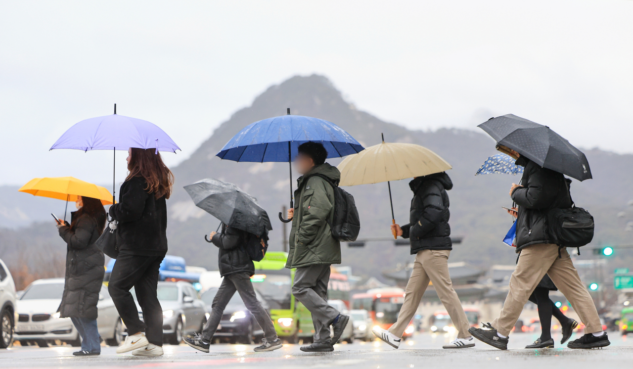 Korea saw historically wet winter: weather agency