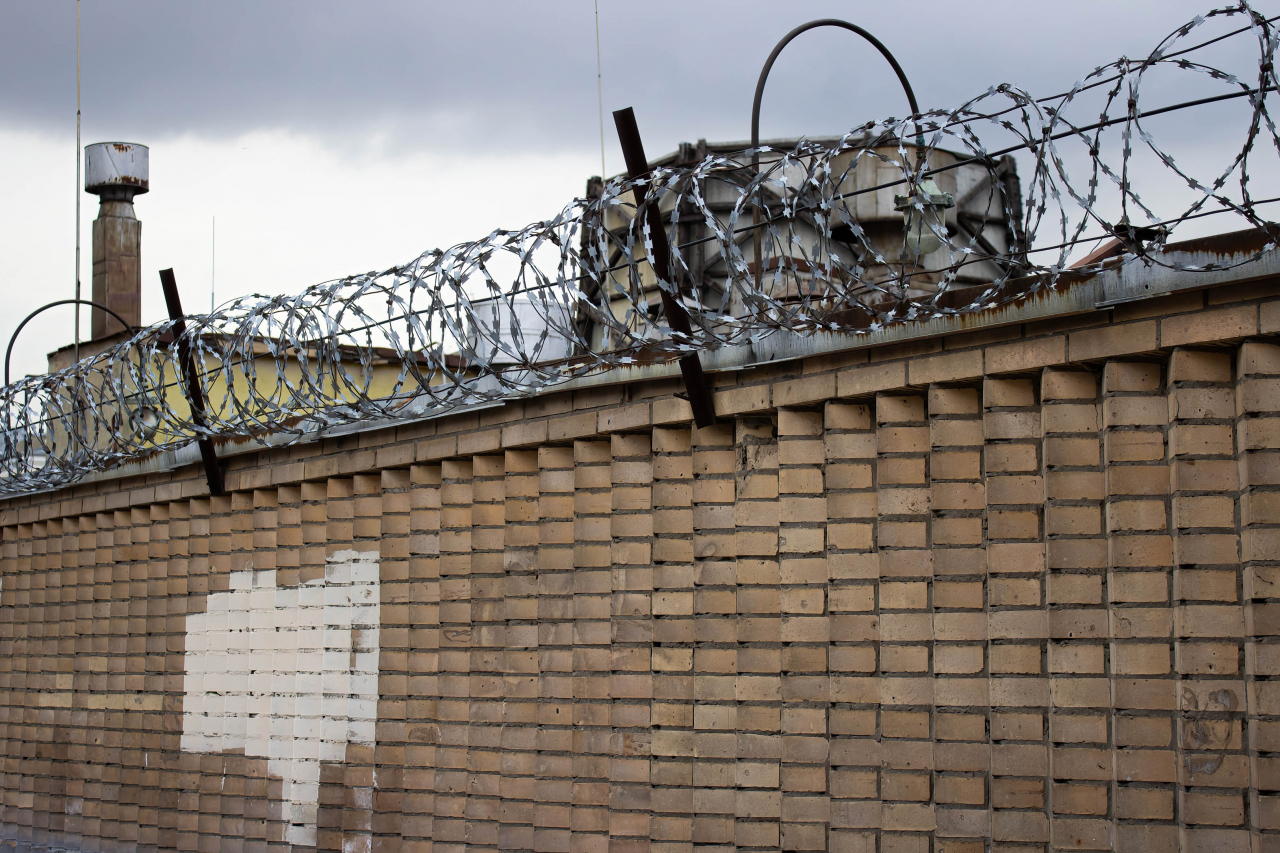 A wall of Lefortovo Prison in Moscow (SOPA Images/LightRocket via Getty Images))