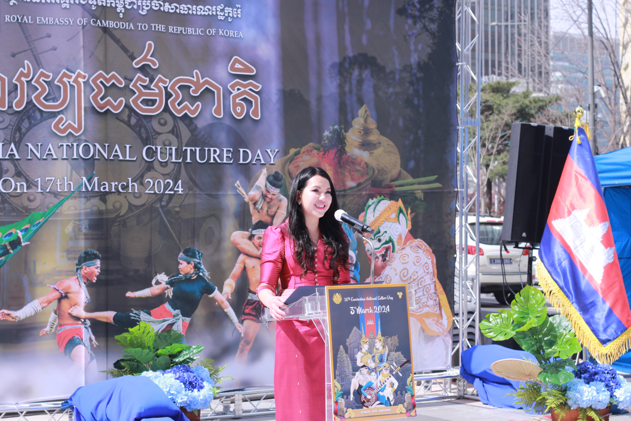 Cambodian Ambassador to Korea Chring Botumrangsay speaks at National Culture Day at Cheonggye Plaza in Jongno-gu, Seoul on Sunday. (Cambodian Embassy in Seoul)