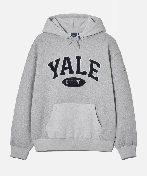 A hoodie with a Yale logo is sold on Korean online fashion platform Musinsa. (Musinsa)