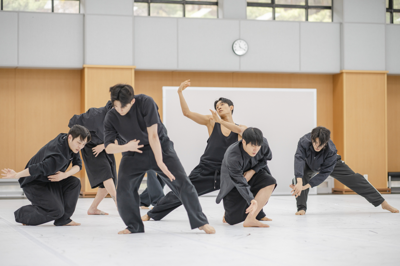 Dancers of the National Dance Company of Korea rehearse 