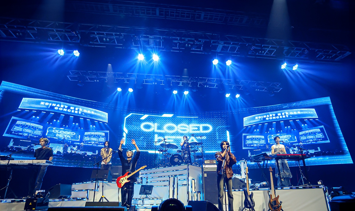 Xdinary Heroes performs during the “Closed beta ver. 6,” at Yes24 Live Hall, Gwangjin-gu, Seoul, Sunday. (JYP Entertainment)