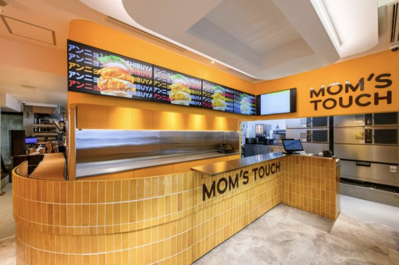 Interior of Mom's Touch's Shibuya branch in Tokyo, Japan (Mom's Touch)