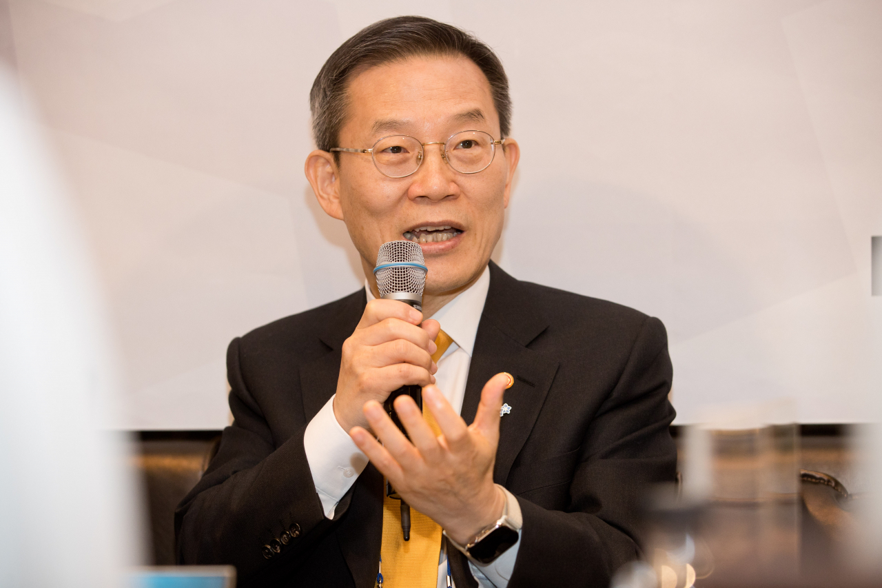 Lee Jong-ho, Minister of Science and ICT, speaks to reporters in Sejong on Wednesday. (Ministry of Science and ICT)