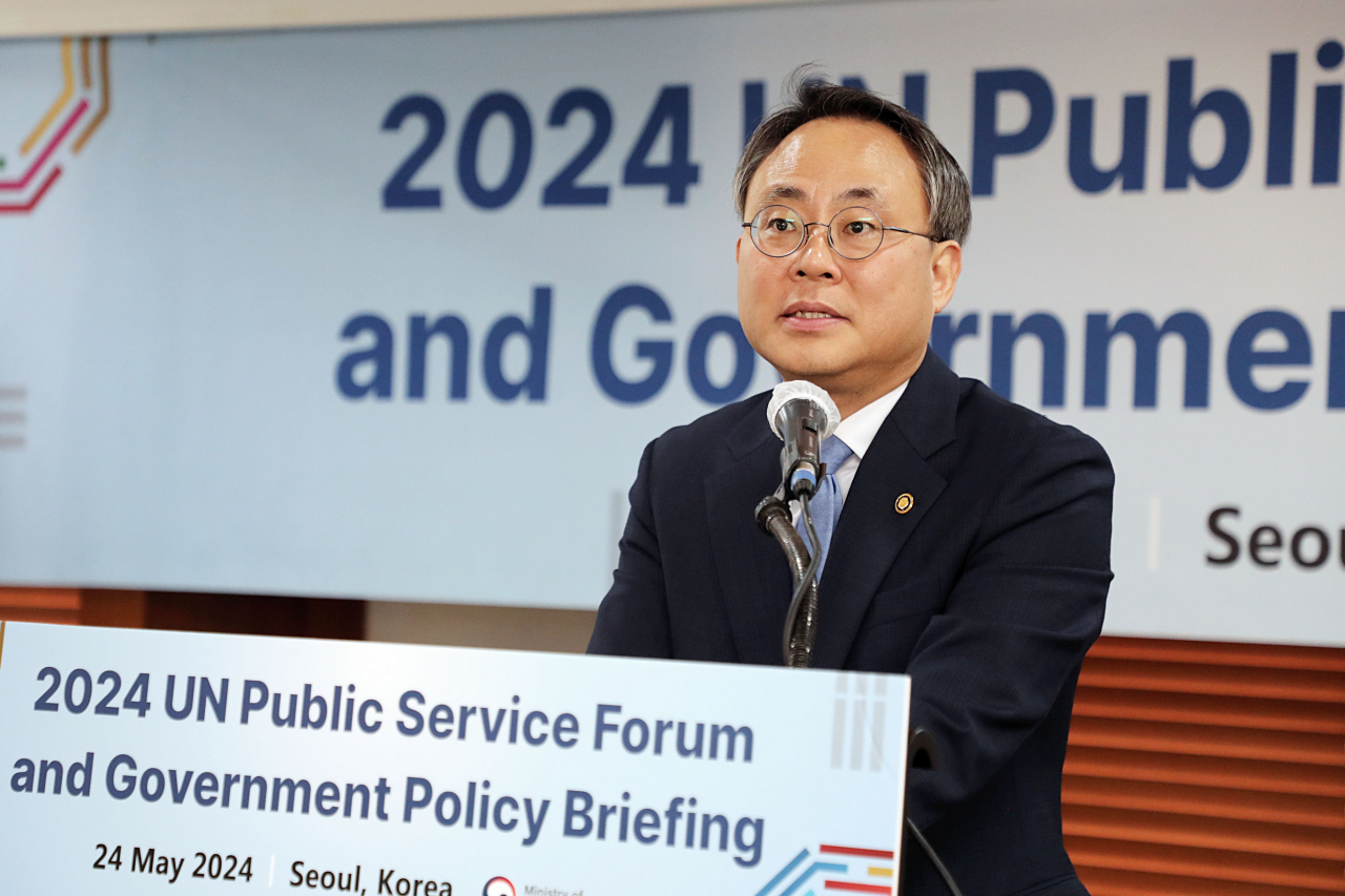 Vice Minister Ko Ki-dong delivers welcoming remarks during Friday’s policy briefing for the 2024 UN Public Service Forum, scheduled to be held from June 24 to 26. (Ministry of Interior and Safety)