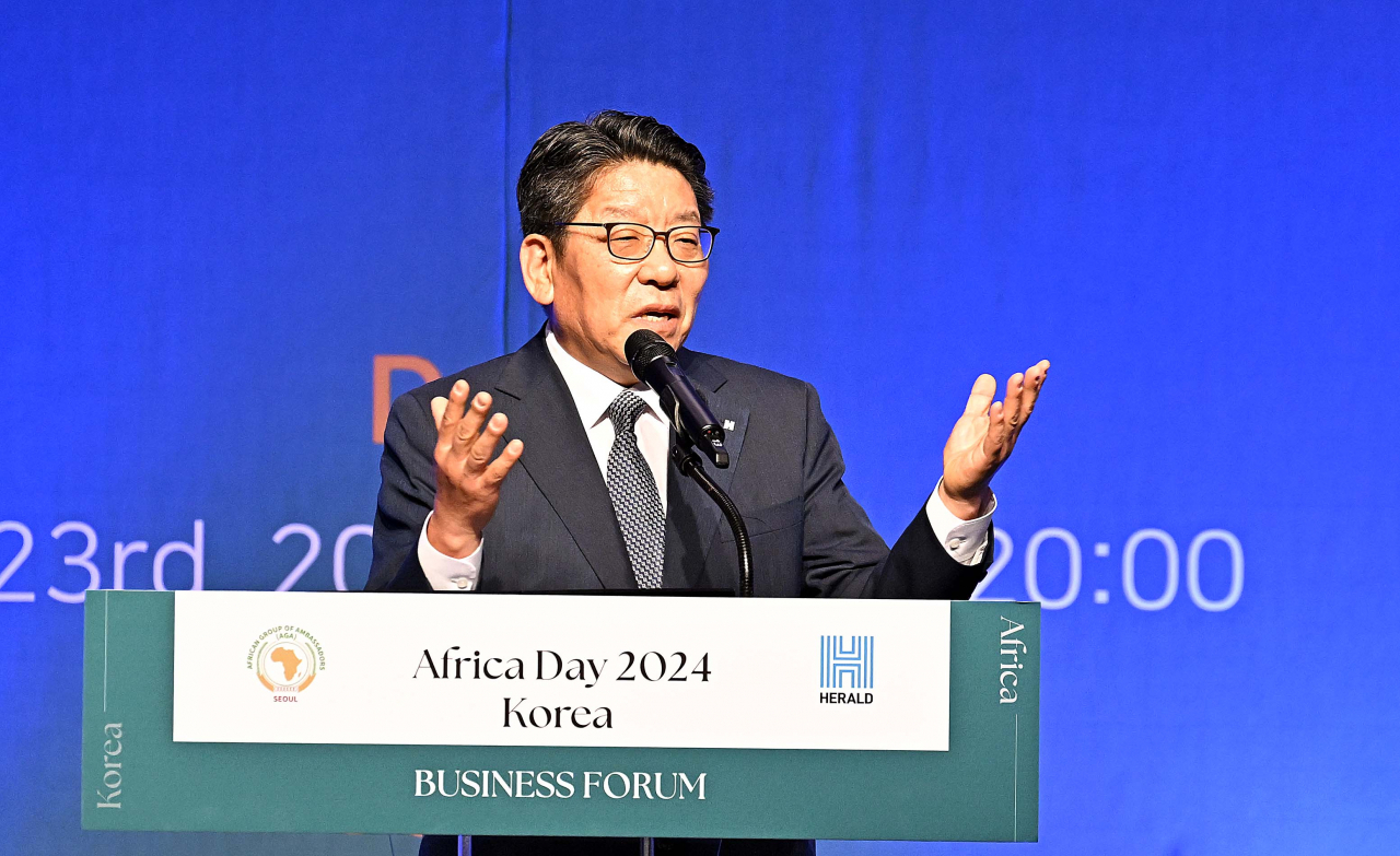 Choi Jin-young, president of the Herald Media Group makes an opening speech at the Korea-Africa Day 2024 Business Forum held at the Swiss Grand Hotel in Seoul on Thursday. (Lee Sang-sub/The Korea Herald)