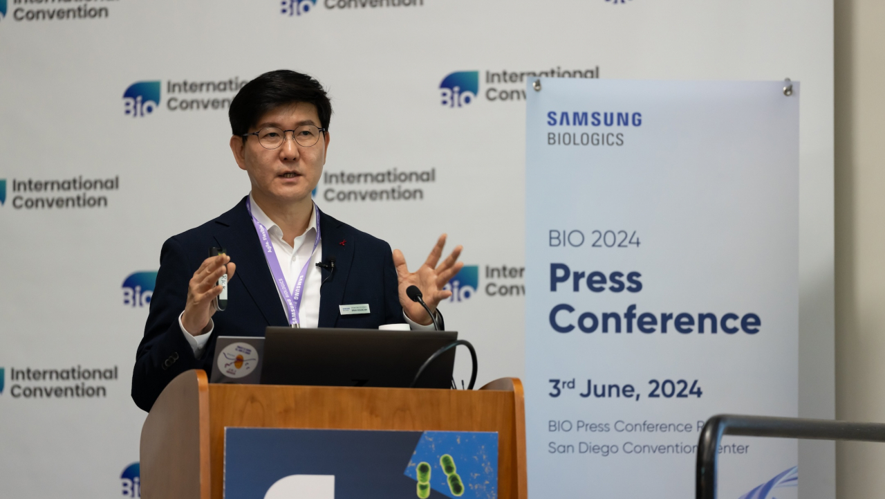 Samsung Biologics' contract development Executive Vice President Min Ho-sung speaks at a press conference on the sidelines of Bio USA in San Diego on Monday (Samsung Biologics)