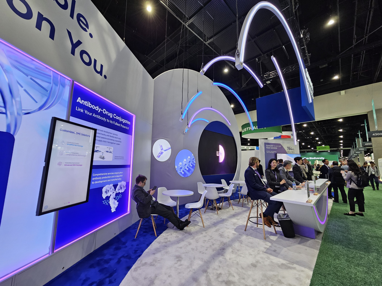 Samsung Biologics' exhibition booth at Bio USA 2024 in San Diego (Kim Hae-yeon/ The Korea Herald)