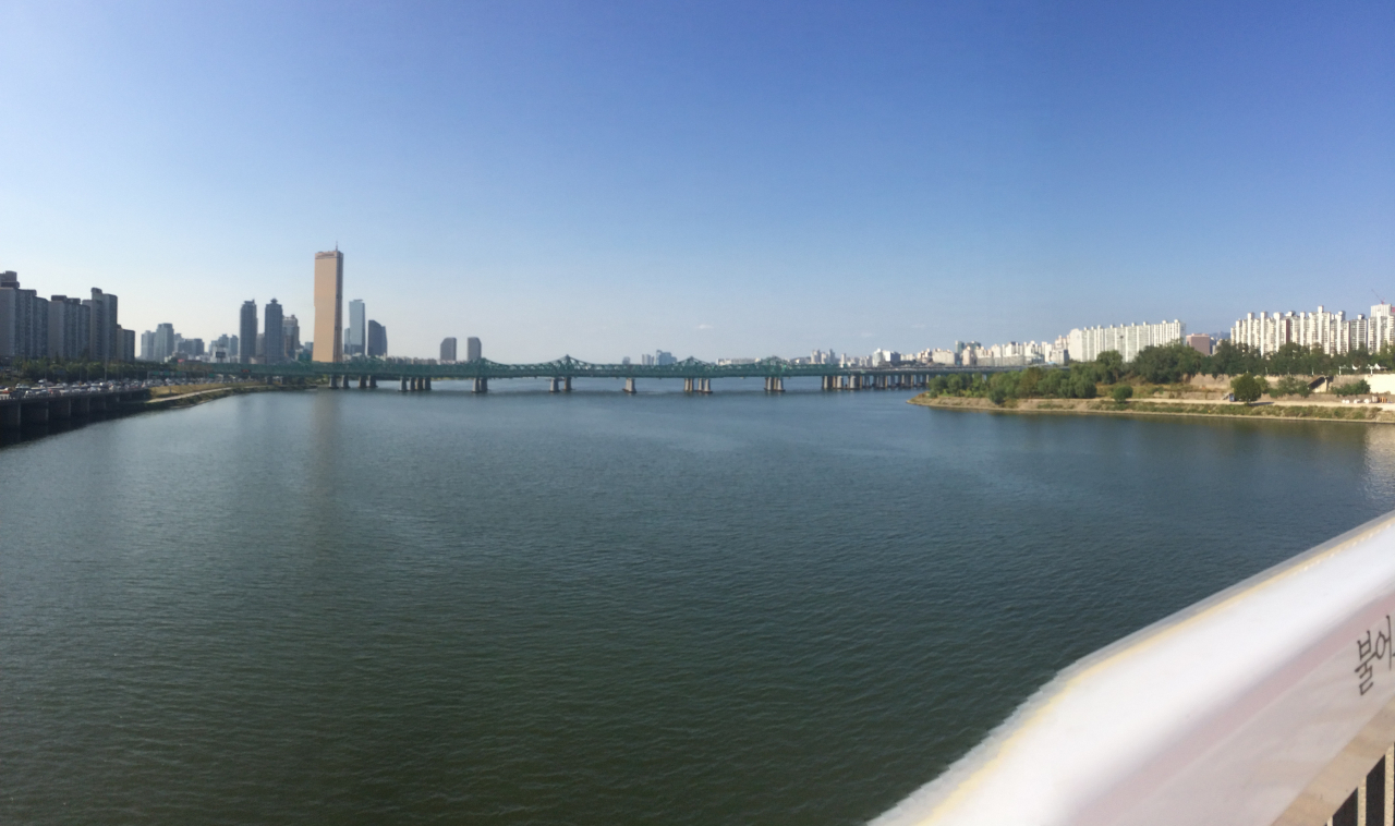 Han River (123rf)