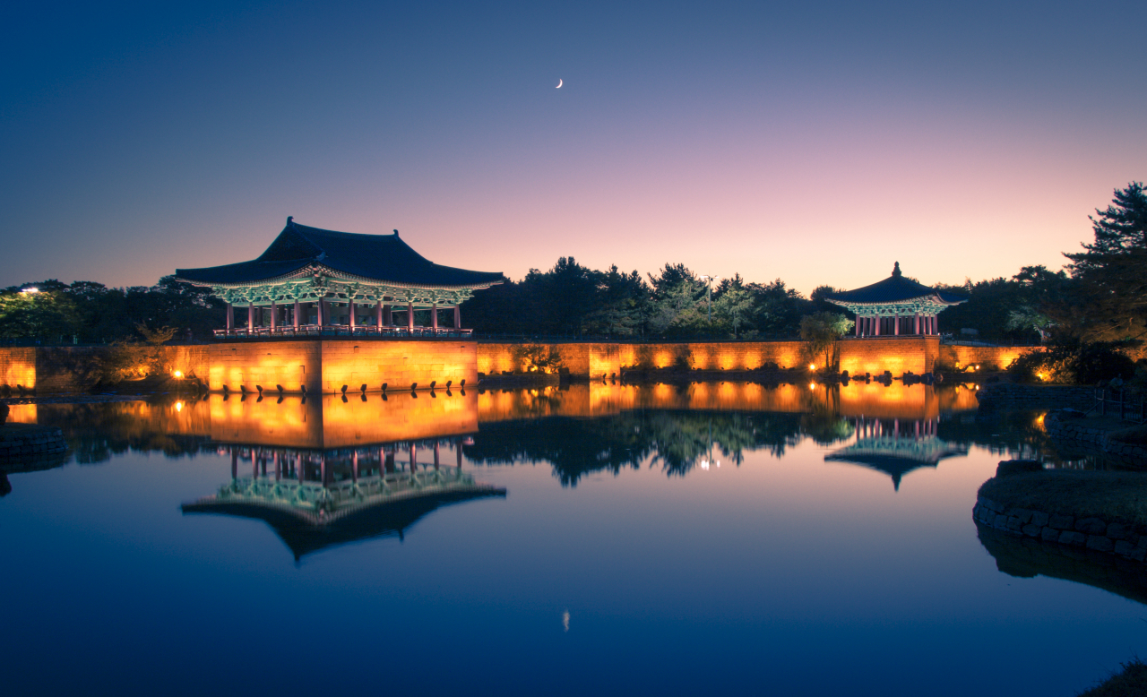 Korean heritage site Anapji Pond at night in Gyeongju, North Gyeongsang Province, Korea. (Getty Image)