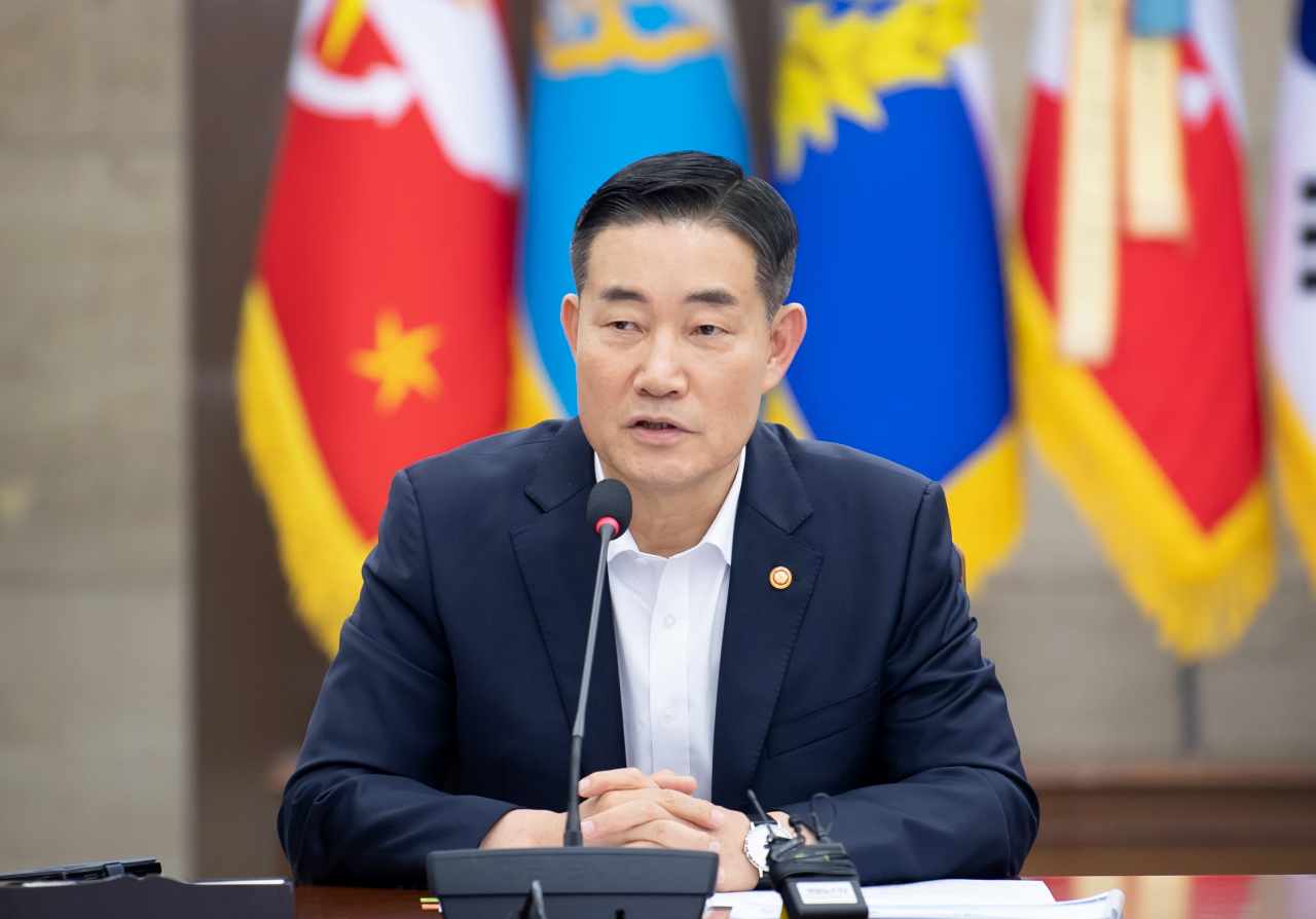 South Korea's Defense Minister Shin Won-sik speaks at a meeting held at the ministry's office in Yongsan-gu, central Seoul, Wednesday. (Ministry of Defense)