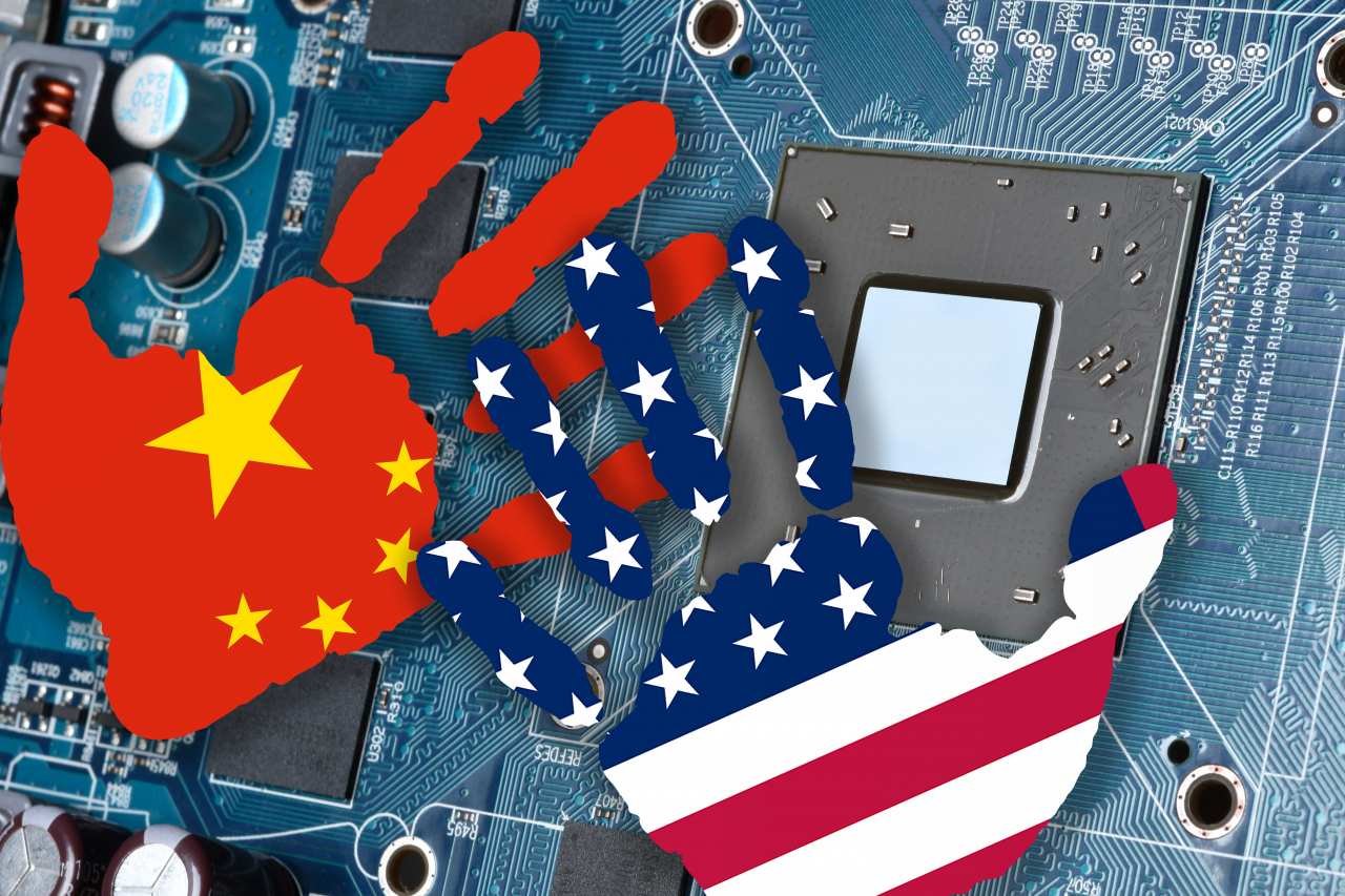 This file photo, released by Reuters, depicts the technological rivalry between the United States and China. (123rf)