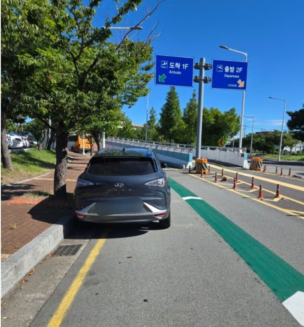 The passenger car is seen parked on the road to Gimhae International Airport in Busan. (Gimhae International Airport)