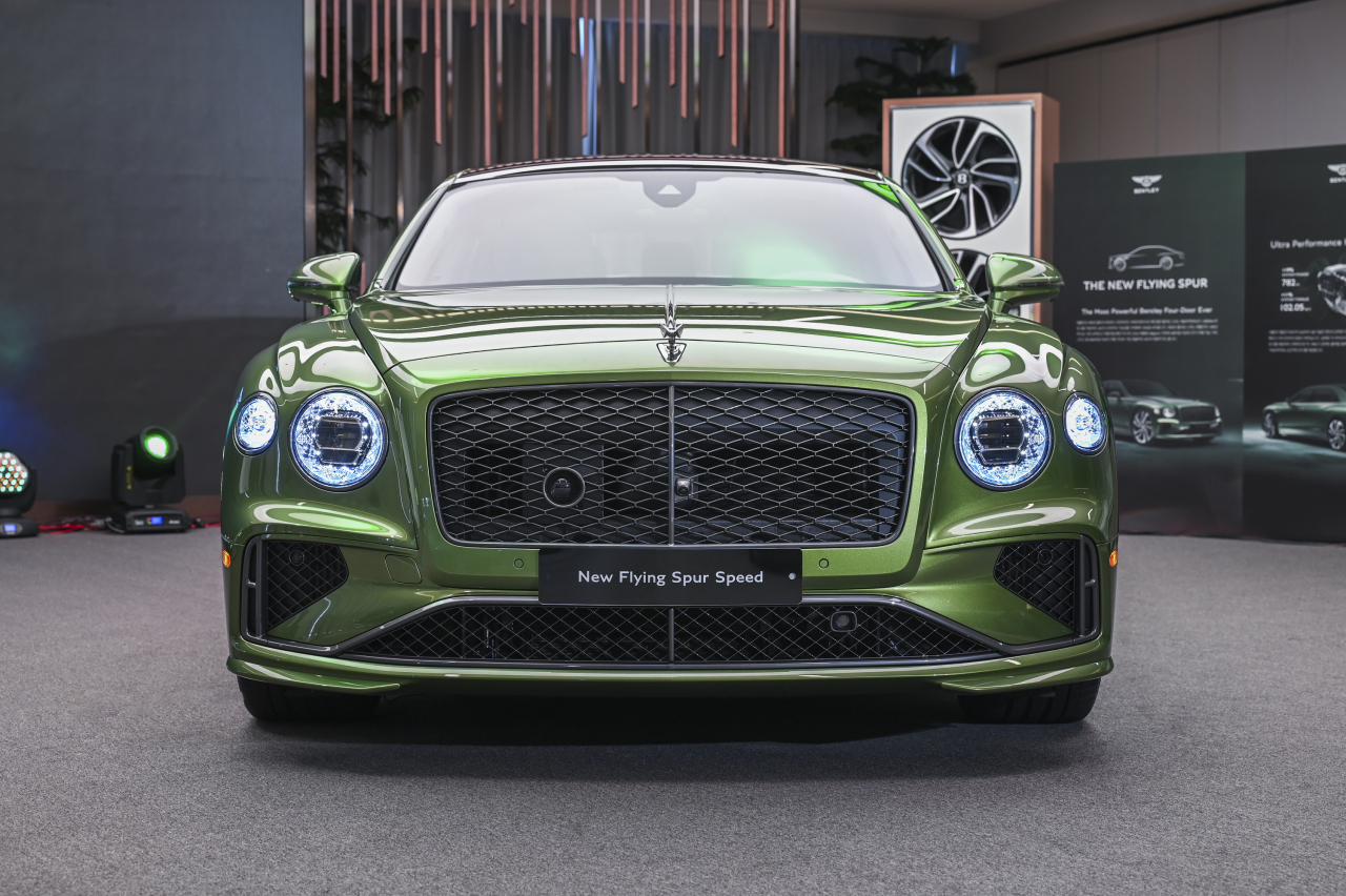 The front grille of the Bentley Flying Spur Speed features two integrated sensors -- a larger one on the center-left and a smaller one in the center -- powering the car’s advanced driver assistance systems. (Bentley Motors Korea)