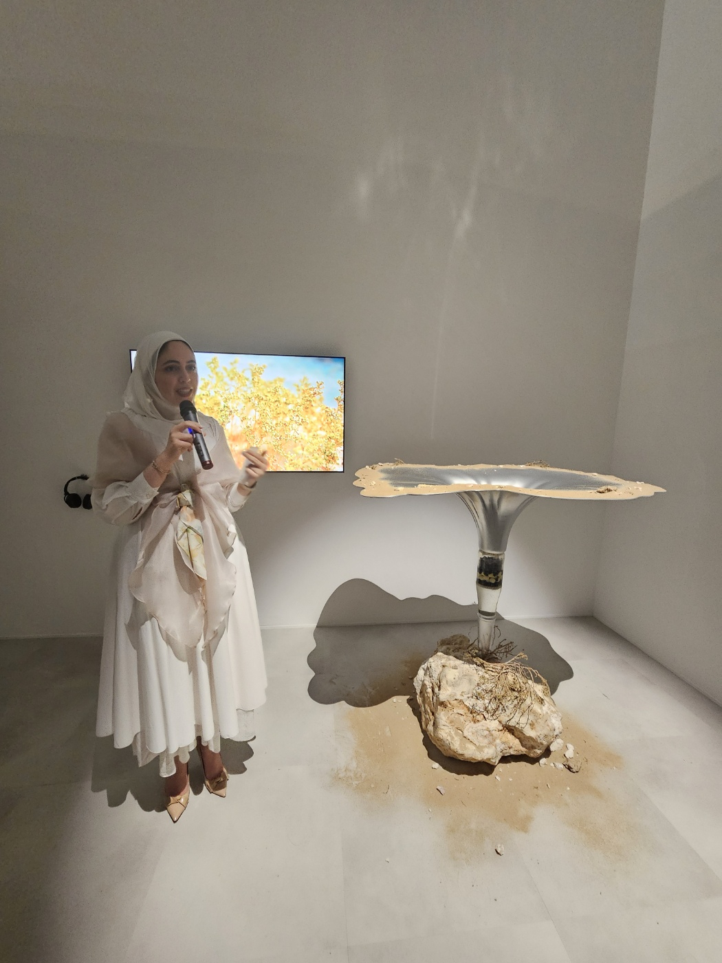 Nada Elkharashi speaks about her work, 