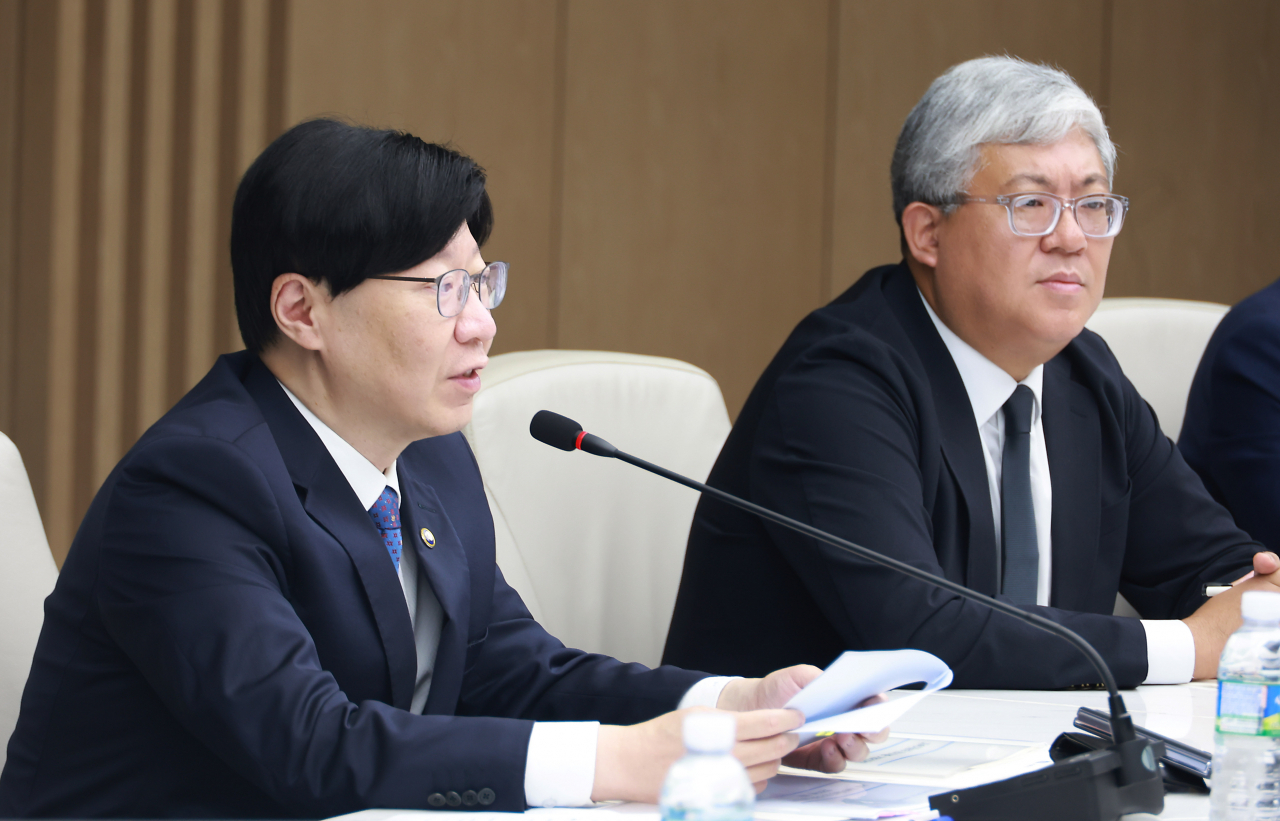 Kim So-young, deputy chief of the Financial Services Commission