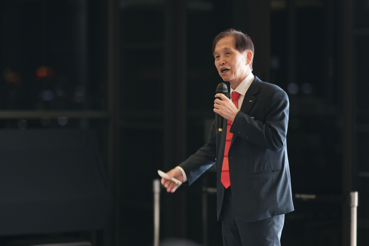 President Lee Kwang-hyung of the Korea Advanced Institute of Science and Technology discusses Korea's AI strategies at The Korea Herald's Global Business Forum, held Wednesday at The Ambassador Seoul hotel. (The Korea Herald)