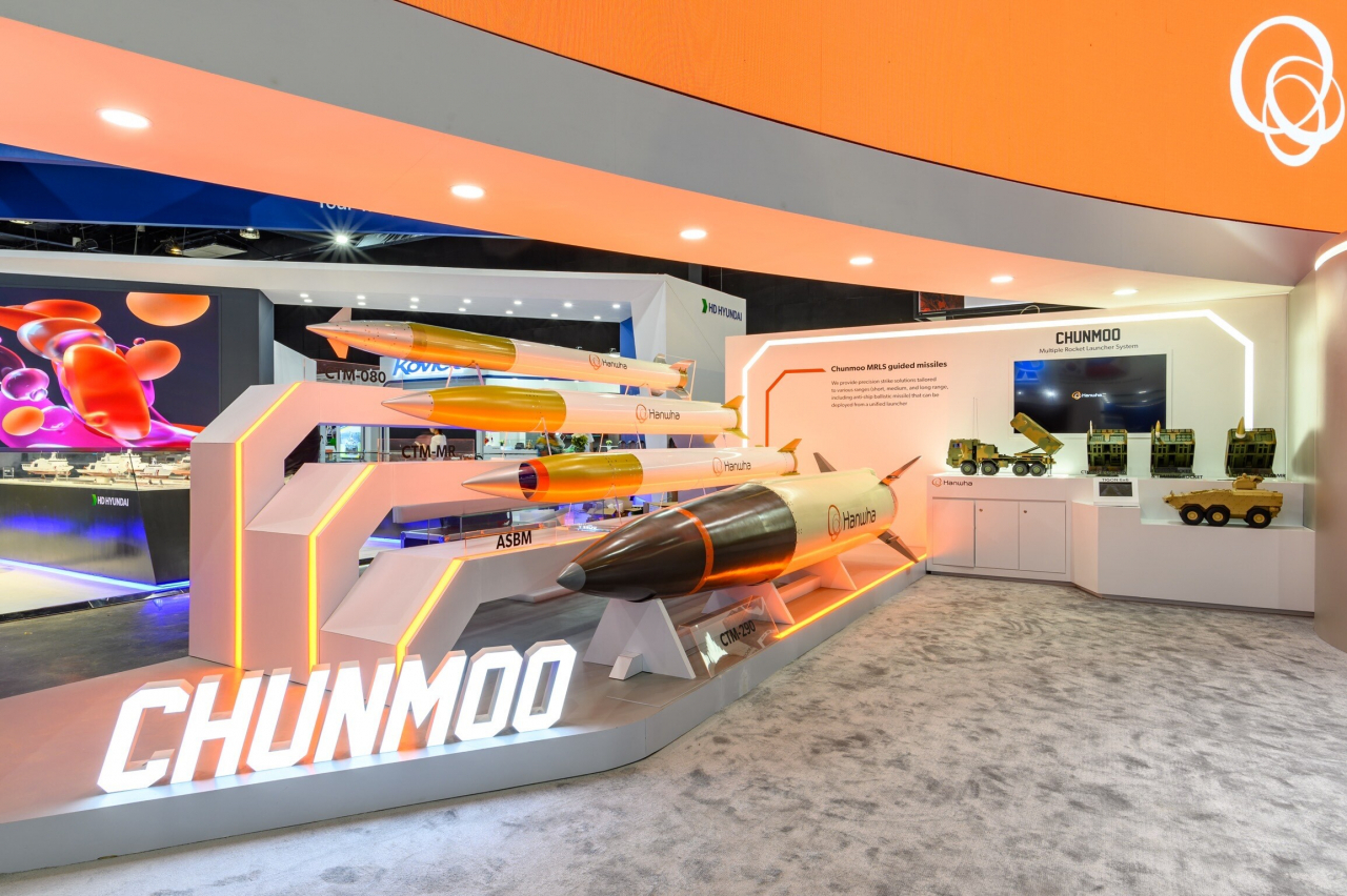 The missiles for Hanwha Aerospace's multiple rocket launch system Chunmoo are displayed at the Asian Defense and Security 2024 in the Philippines' Manila in Sept. (Hanwha Aerospace)