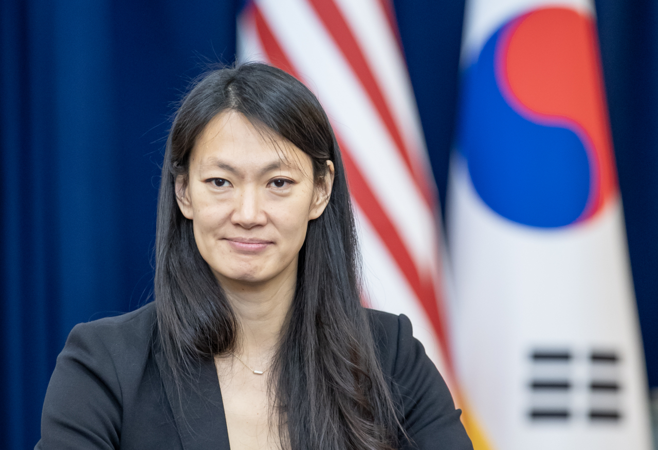 This photo, taken on Oct. 18, 2023, shows US Special Envoy for North Korean human rights Julie Turner speaking during a press conference in Seoul. (Yonhap)