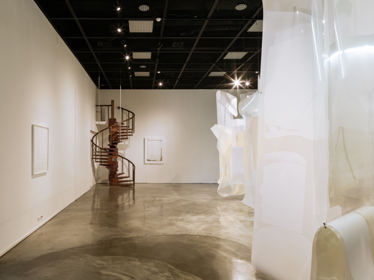 An installation at the seventh edition of the Changwon Sculpture Biennale at Changwon City Masan MoonShin Art Museum (Courtesy of Changwon Cultural Foundation, Changwon Sculpture Biennale)