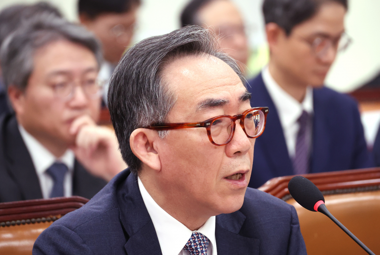 Foreign Minister Cho Tae-yul speaks to lawmakers during a parliamentary audit at the National Assembly in western Seoul on Monday. (Yonhap)