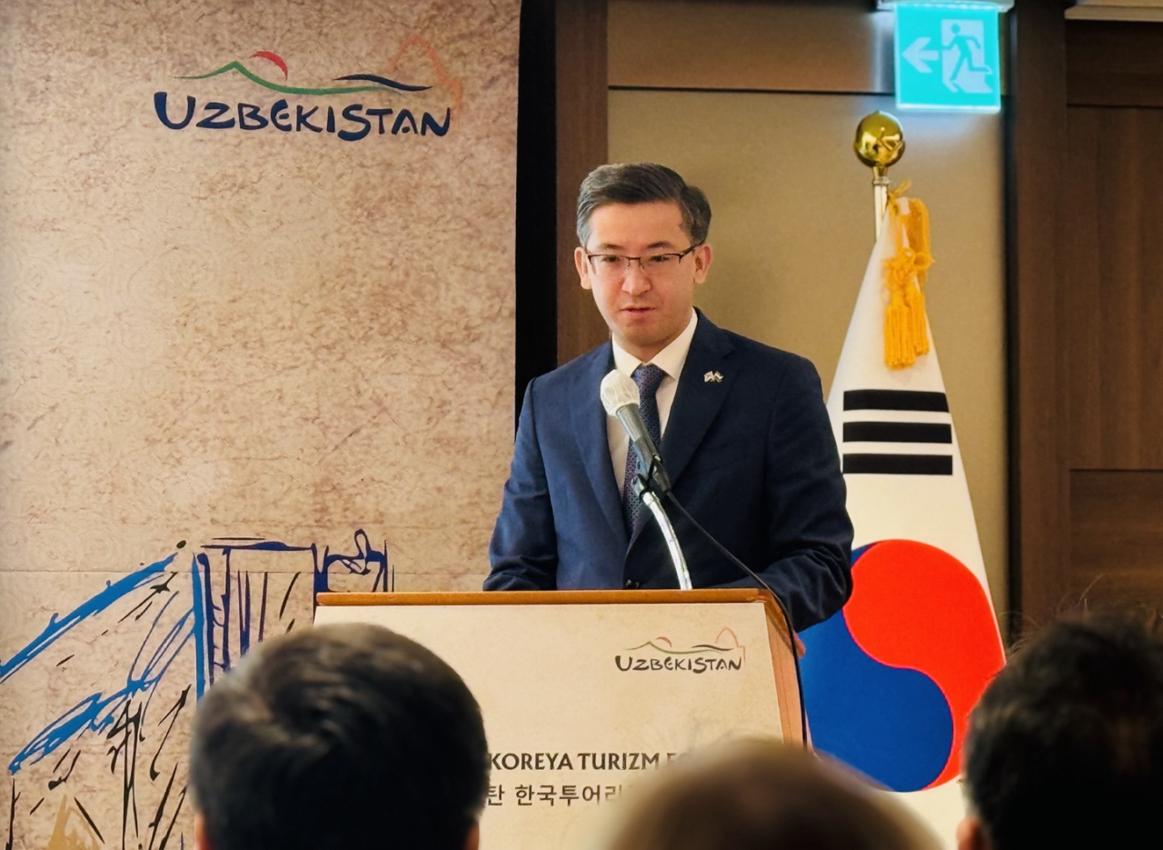 Uzbek Ambassador to Korea Alisher Abdusalomov speaks at Uzbekistan-Korea tourism forum at Lotte Hotel in Jung-gu, Seoul on Wednesday.(Sanjay Kumar/The Korea Herald)