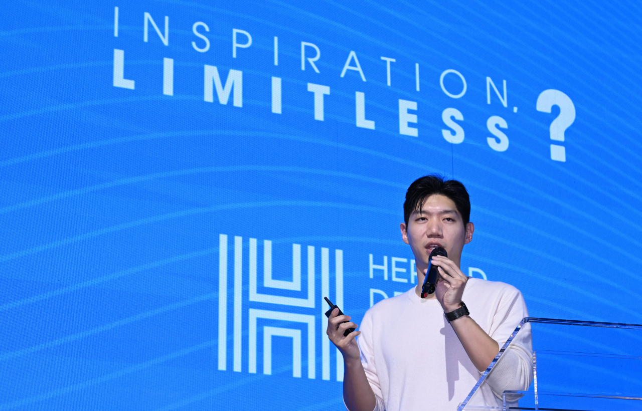 Motion graphic designer Kim Gryun delivers a speech at the Herald Design Forum 2024 on Tuesday in Seoul. (Lee Sang-sub/The Korea Herald)