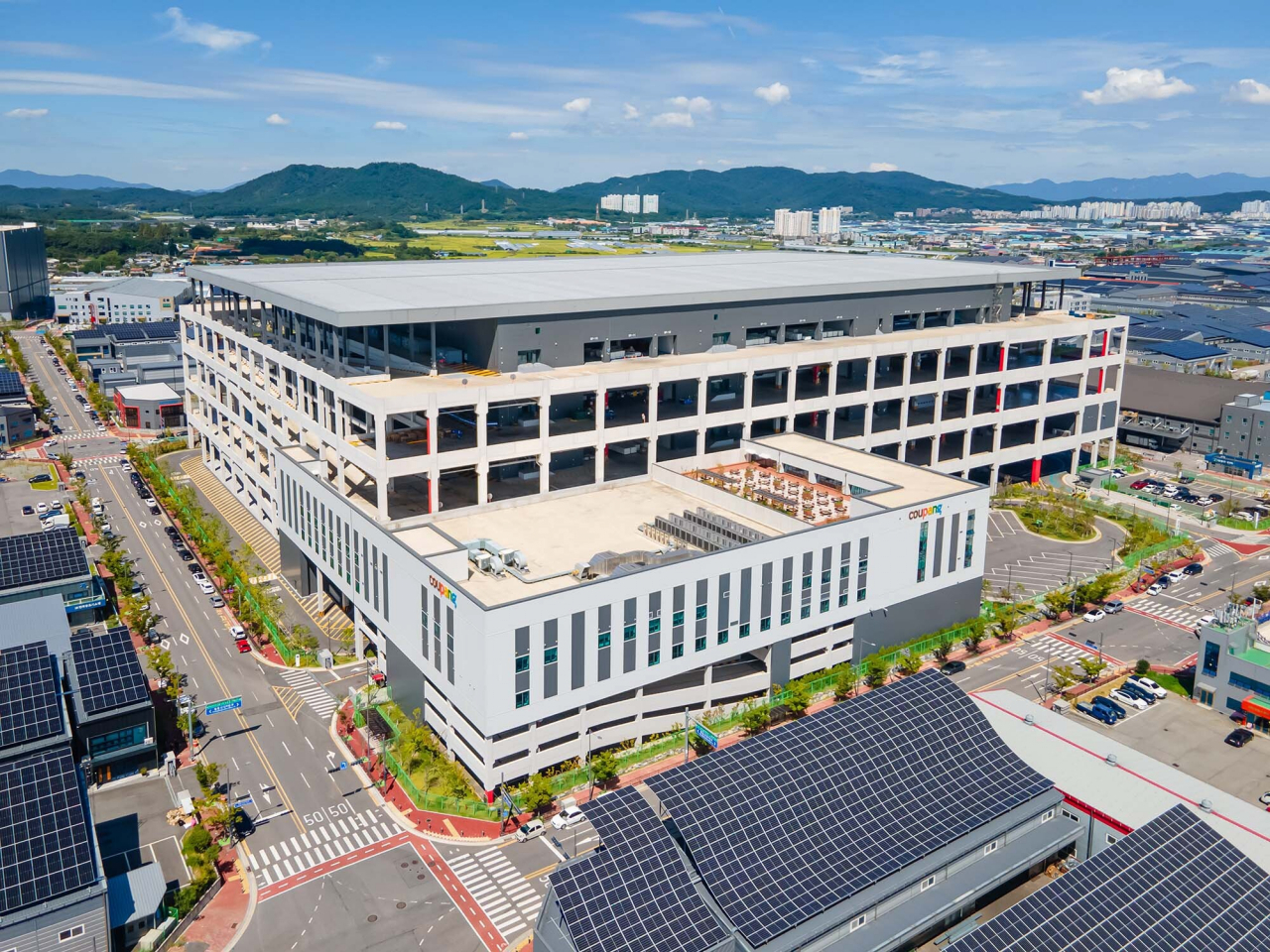 Coupang's Gwangju fulfillment center at the Pyeongdong industrial complex in Gwangju (Coupang)