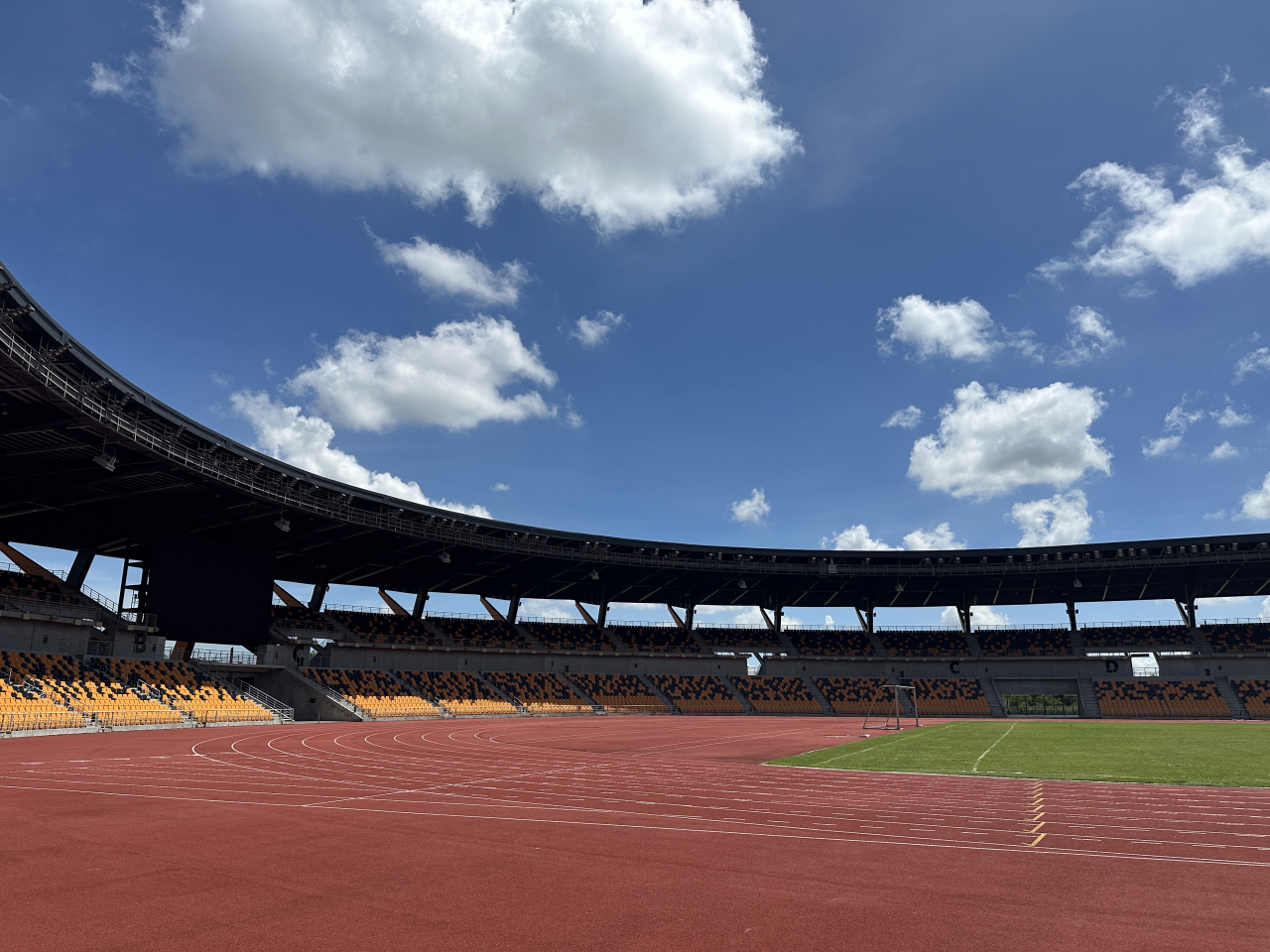 This photo shows New Clark City Athletics Stadium, one of the first set of infrastructure that was built in the city during its first development phase in time for the Southeast Asian Games in 2019. (Lee Jung-joo/The Korea Herald)