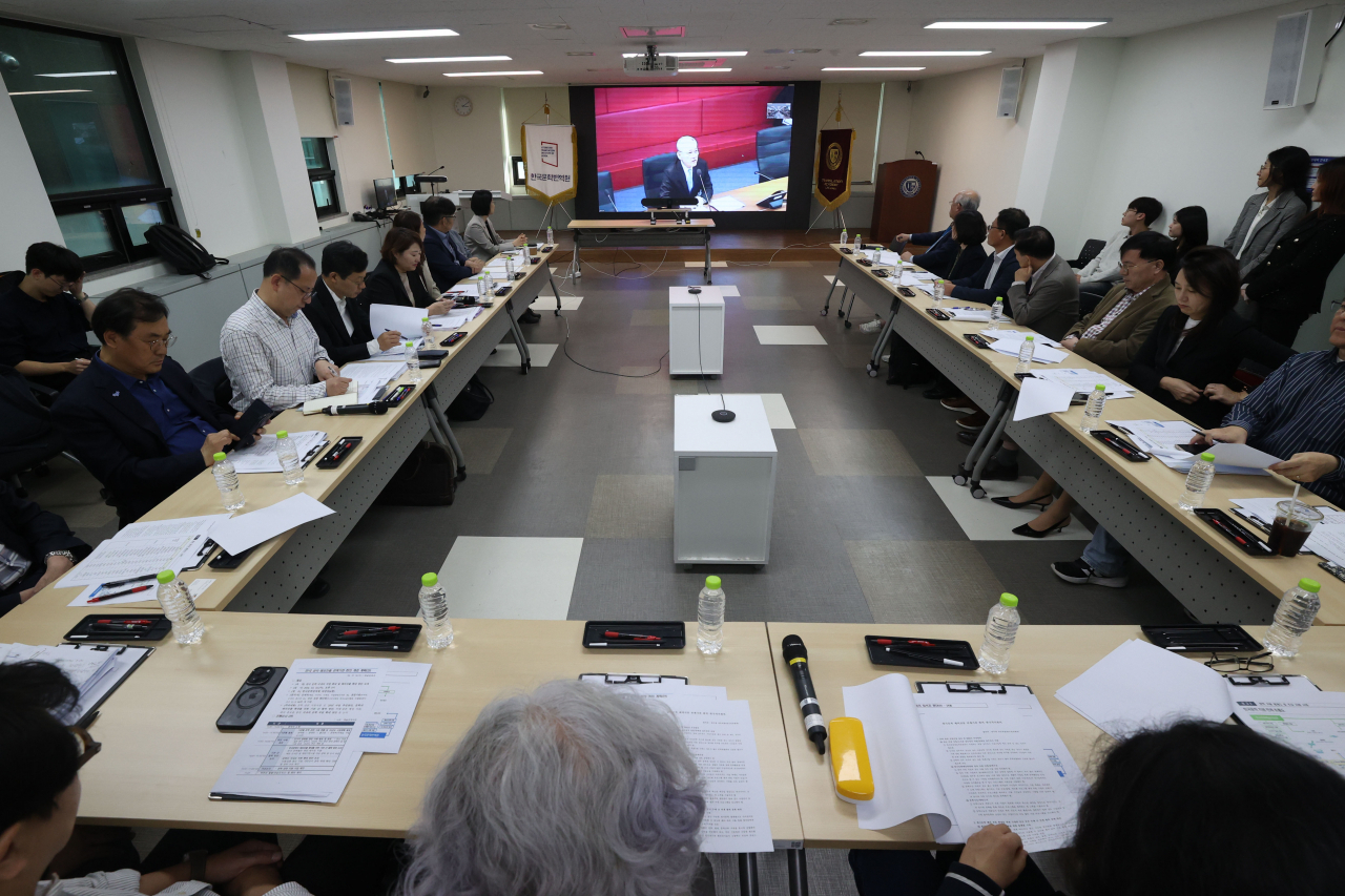 Experts are gathered at the Literature Translation Institute of Korea in Seoul on Wednesday to discuss ways to promote Korean literature abroad. (Yonhap)