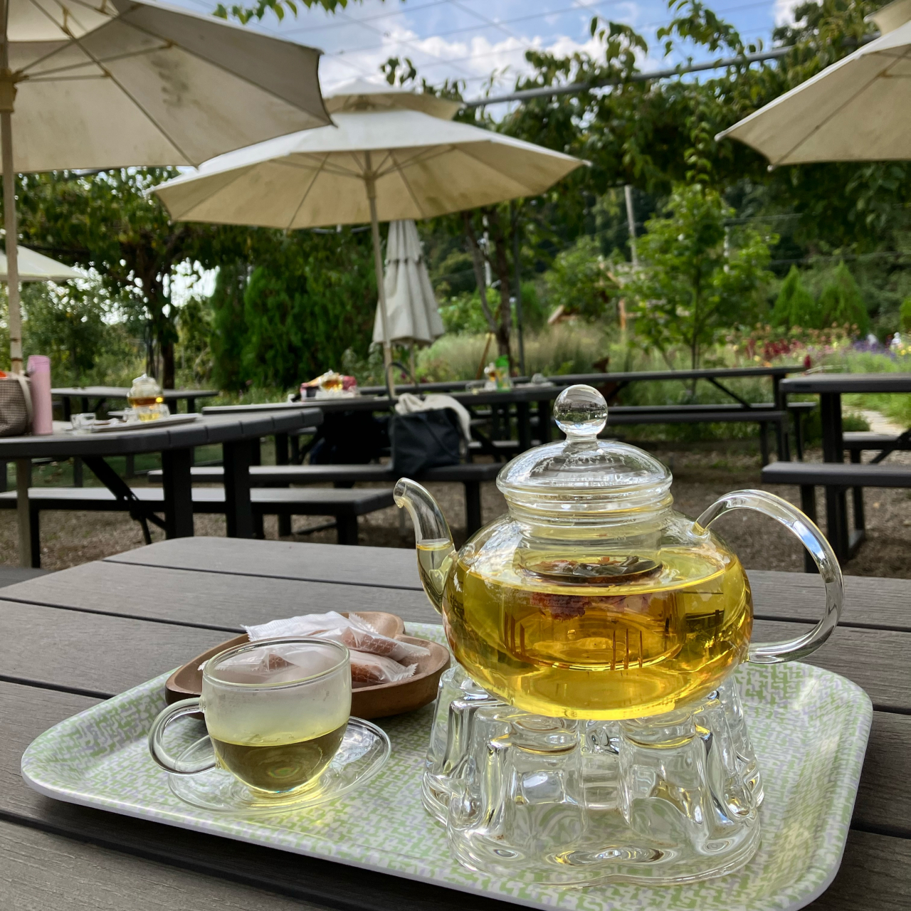 Marigold tea can be enjoyed at Flower Jay farm. (Kim Da-sol/The Korea Herald)