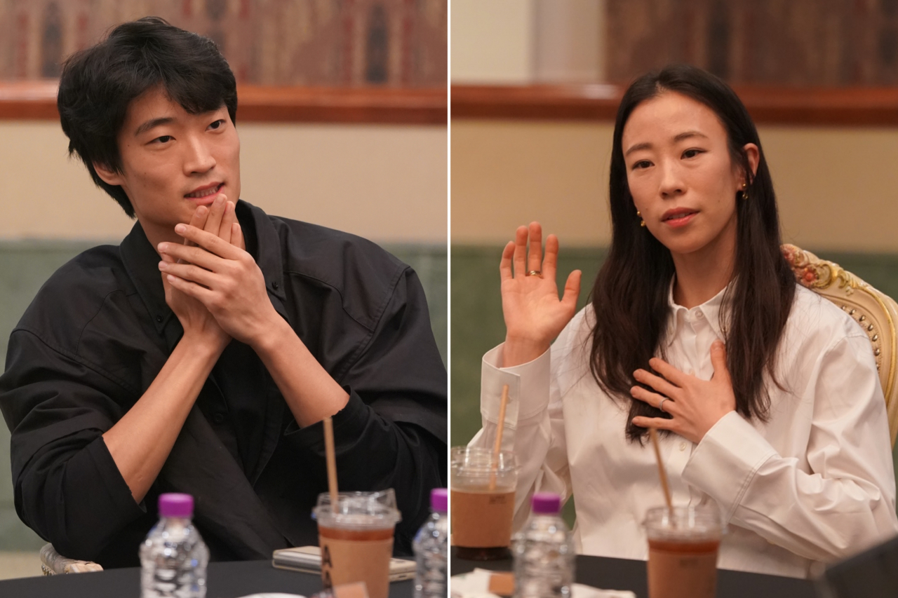 Kim Ki-min (left) and Park Sae-eun speak to reporters in Seoul on Sunday. (Korean National Ballet)