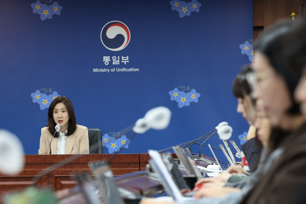 Vice Unification Minister Kim Soo-kyung speaks on Monday during a press briefing assessing the halfway point of the Yoon Suk Yeol administration’s unification and North Korea policy and outlining the way forward. Yonhap