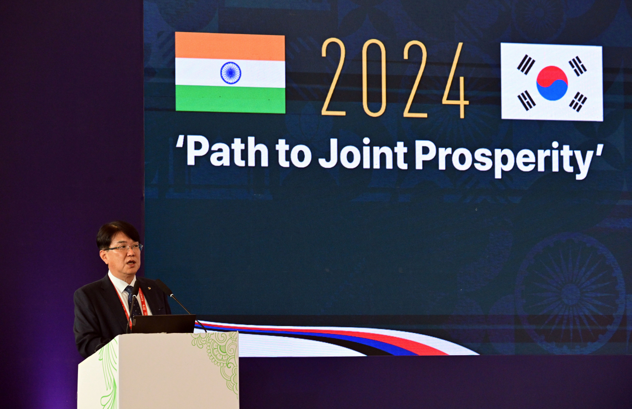 Daewoo E&C Chief Global Business Officer Han Seung delivers his presentation on the builder's market entry strategy during the India-Korea Business Partnership Forum 2024 held at Yashobhoomi, New Delhi, India, Friday. (Park Hae-mook/ The Korea Herald)