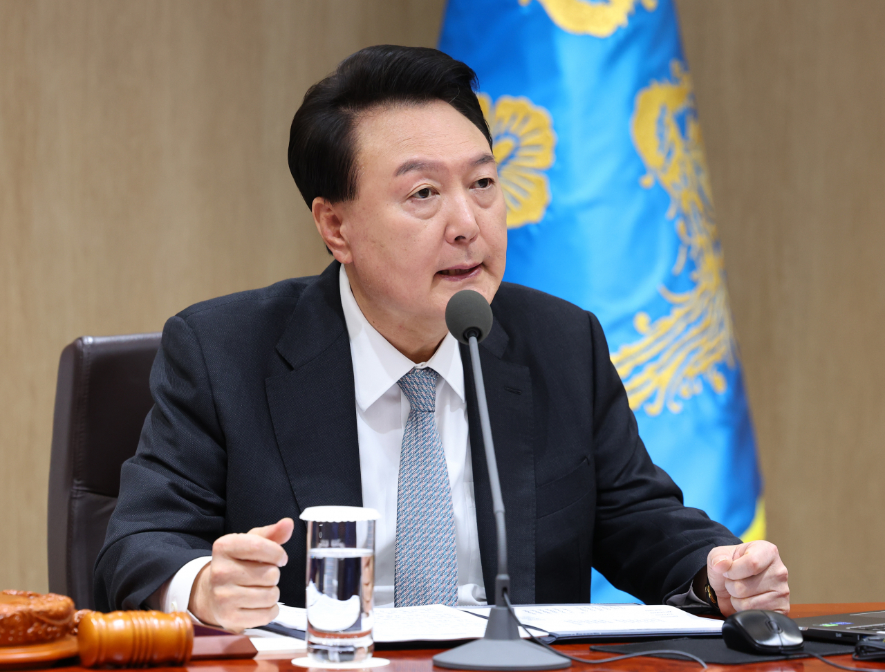 President Yoon Suk Yeol speaks during a Cabinet meeting held at the presidential office in Seoul on Oct. 29. (Yonhap)